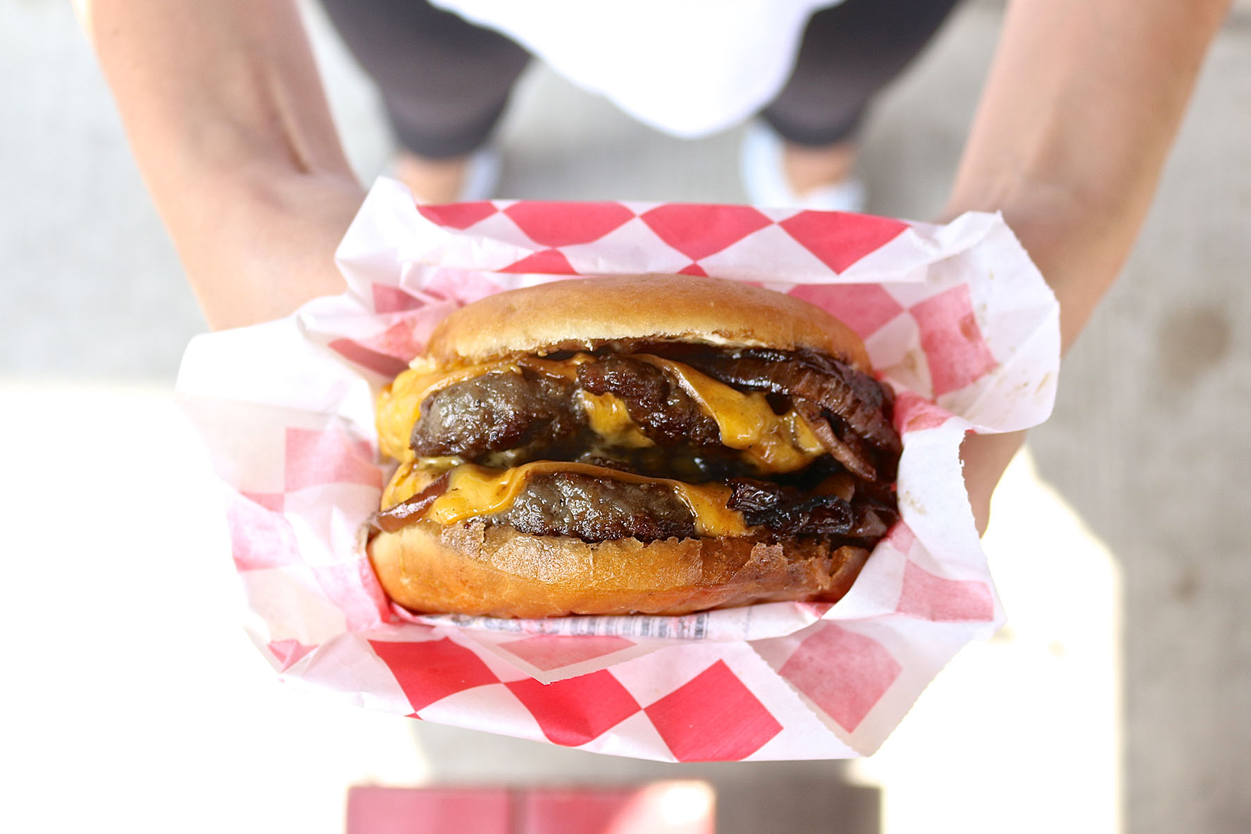 Bombo Bar Burger 0000 Img 1104 for BomboBar Serves $5 Cheeseburgers for National Cheeseburger Day