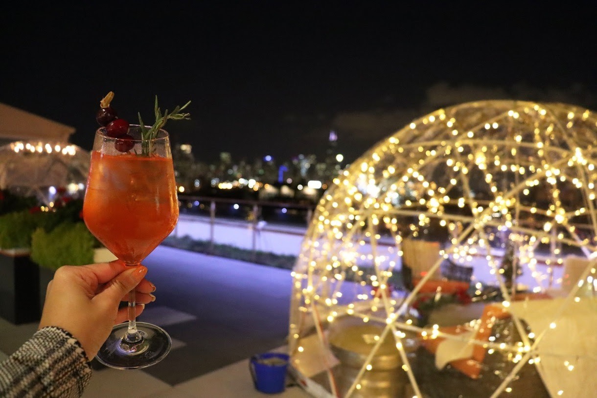 Chicago's Kennedy Rooftop Launches Boozy Igloo and Curling Experiences