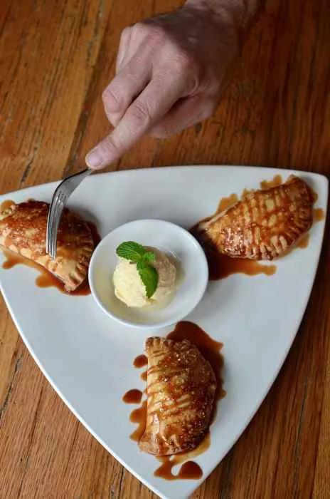 Empanada 2 for National Empanada Day at Nacional 27