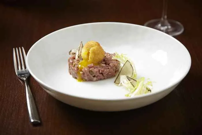 Steak Tartare for Hearth to Open in Evanston on November 17