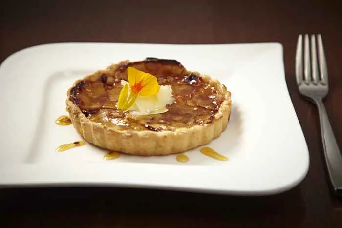 Quince Napoleon for Hearth to Open in Evanston on November 17