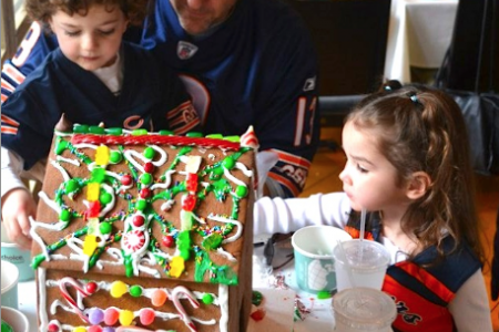 Gingerbread House Decorating Party at Park Grill