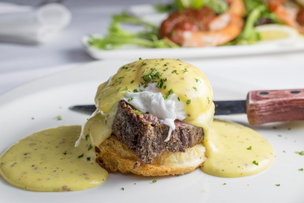 Iii Forks Filet Benedict 3