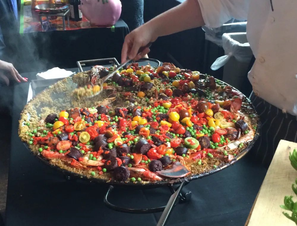 Travelle paella dish for Mercat a la Planxa Hosts 2nd Annual Paella Cook Off