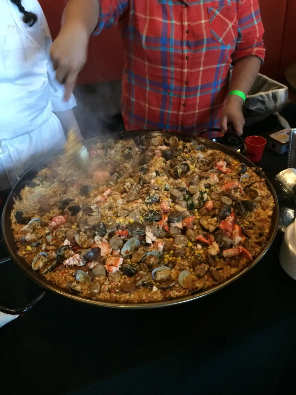 Salero paella for Mercat a la Planxa Hosts 2nd Annual Paella Cook Off