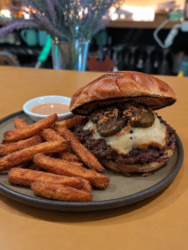 Minyoli Cheeseburger for Where to Eat for National Cheeseburger Day, September 18