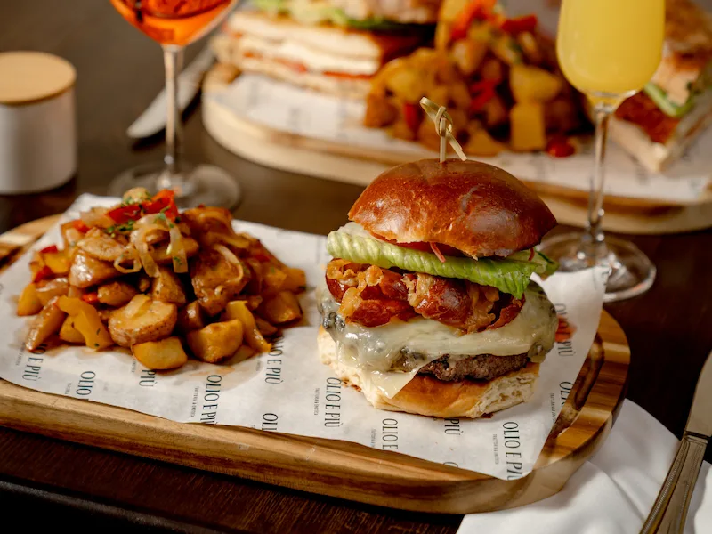 Olio Burger 2 for Where to Eat for National Burger Day, August 27