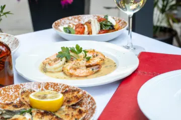 GG Al Fresco 2 Kira Anderson Photo for Gene & Georgetti Toasts Summer with Aperitivo Hour, Pride Cake & Grill Ready Favorites