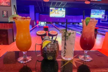 Image for Review: Dinner and Bowling at Kings Dining & Entertainment Lincoln Park