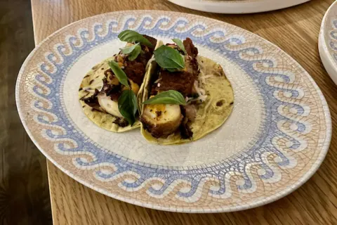 Image for Review: Dinner at Mariela