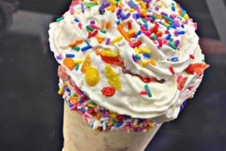 CFM Asks: Qiana Allen, Owner of ‘Munchiez’, a Novelty Candy Shop and Cereal Bar in Beverly 