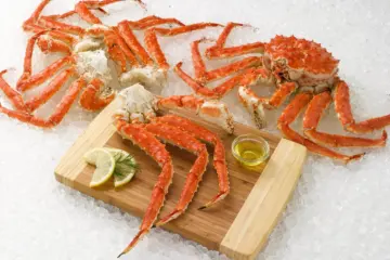 alaskan king crab for Del Frisco’s Double Eagle Steakhouse celebrates Alaskan King Crab Season with a great catch!