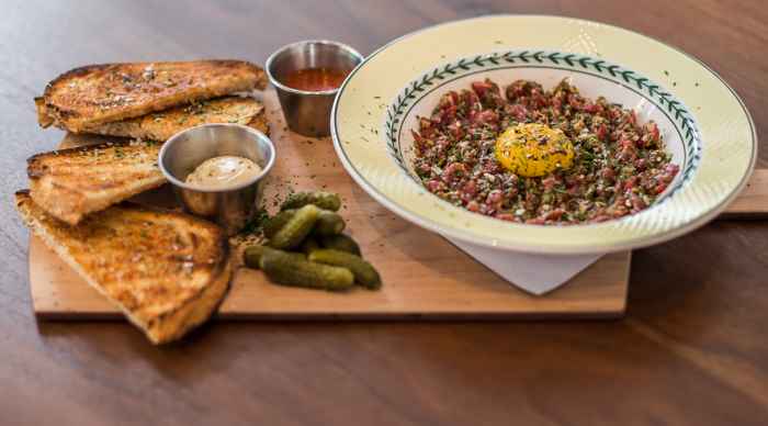 Cochon Volant 64 1 for Cochon Volant Brasserie Celebrates Bastille Day