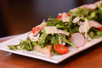 Unite Panzanella for Unite Over Spring Flavors: Unite Urban Grill Introduces New Menu for the Season