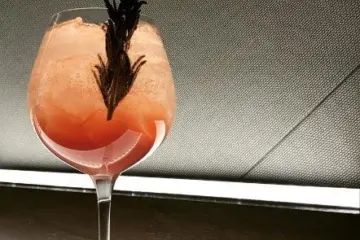 Mercatcocktail for Mercat a la Planxa Hosts Gin & Tonic Class