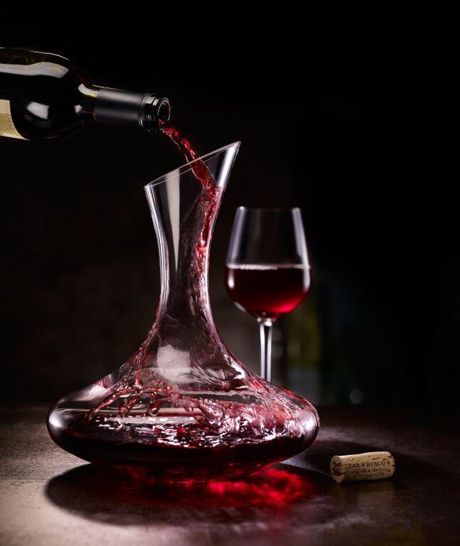 Dfs Red Wine Pour for Del Frisco's Offers 30% Off Wine Bottles 4th of July Weekend