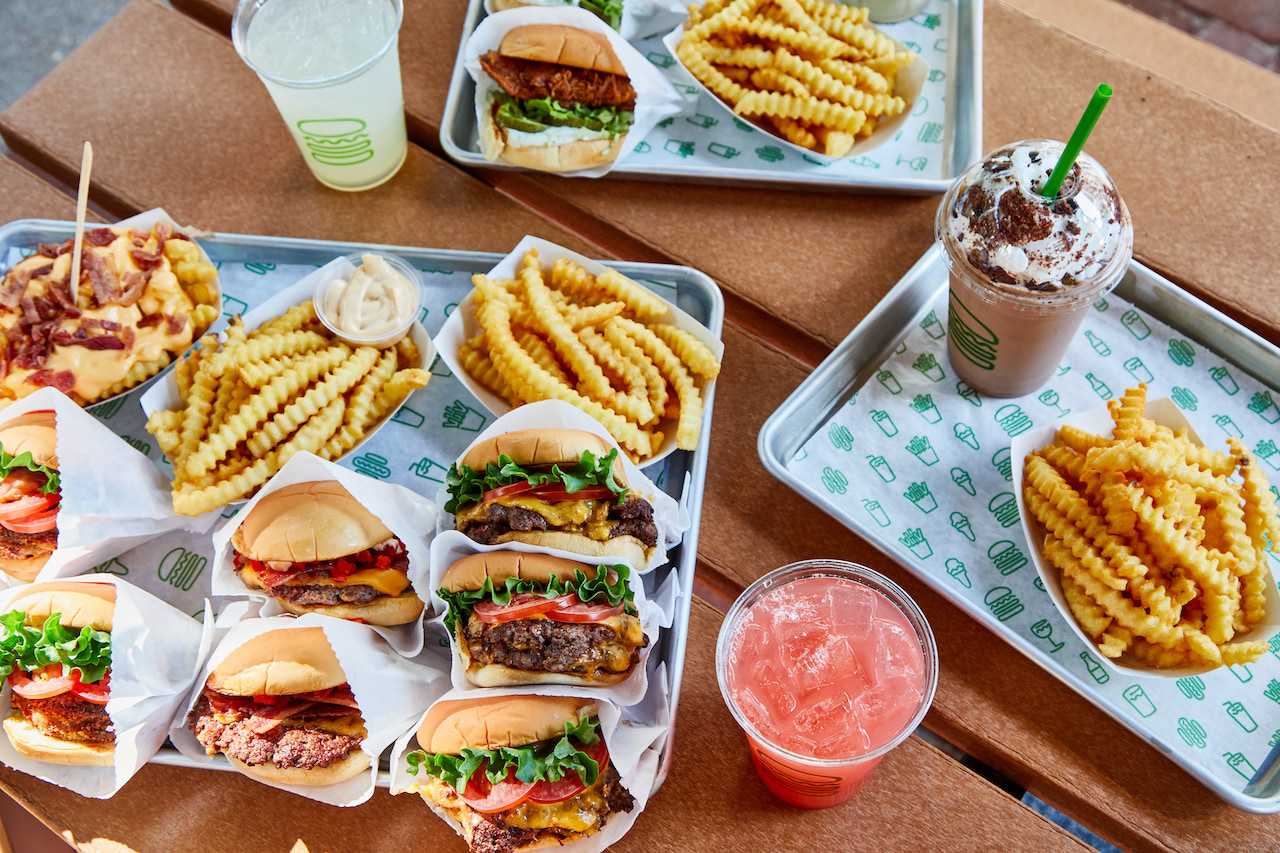 Copy Of 2021 Tn Downtown Nashville Emily Dorio Full Rights 7 for Shake Shack Opens Illinois’ First Drive Thru Location in Bloomingdale on March 8th