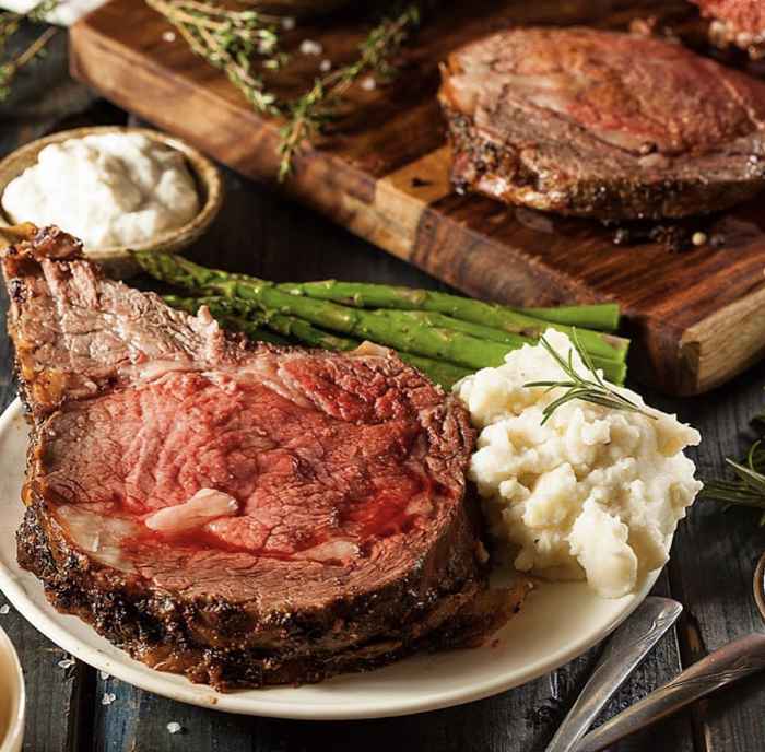 Crosbys Prime Rib for Chicagoland Meal and Gift Guide for Father's Day 2020