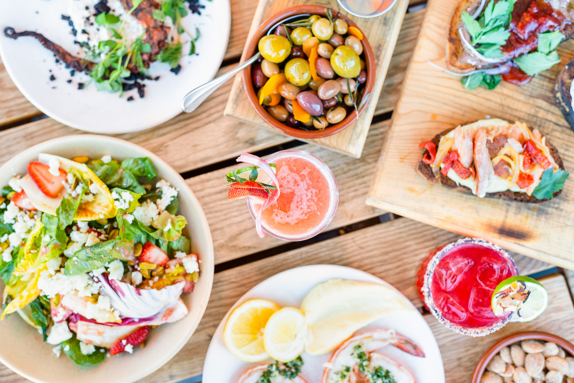 Dsc 5564 Edit Bar Avec Spring Menu Hr for bar avec Rolls Out All Day Dining