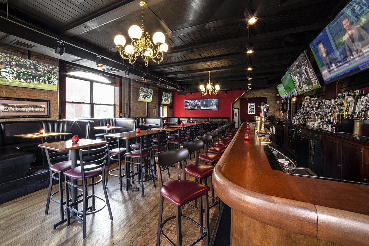 Macs Ft Rm 1 Lr for Gift One, Get One Gift Card Promotion at Mac’s Wood Grilled