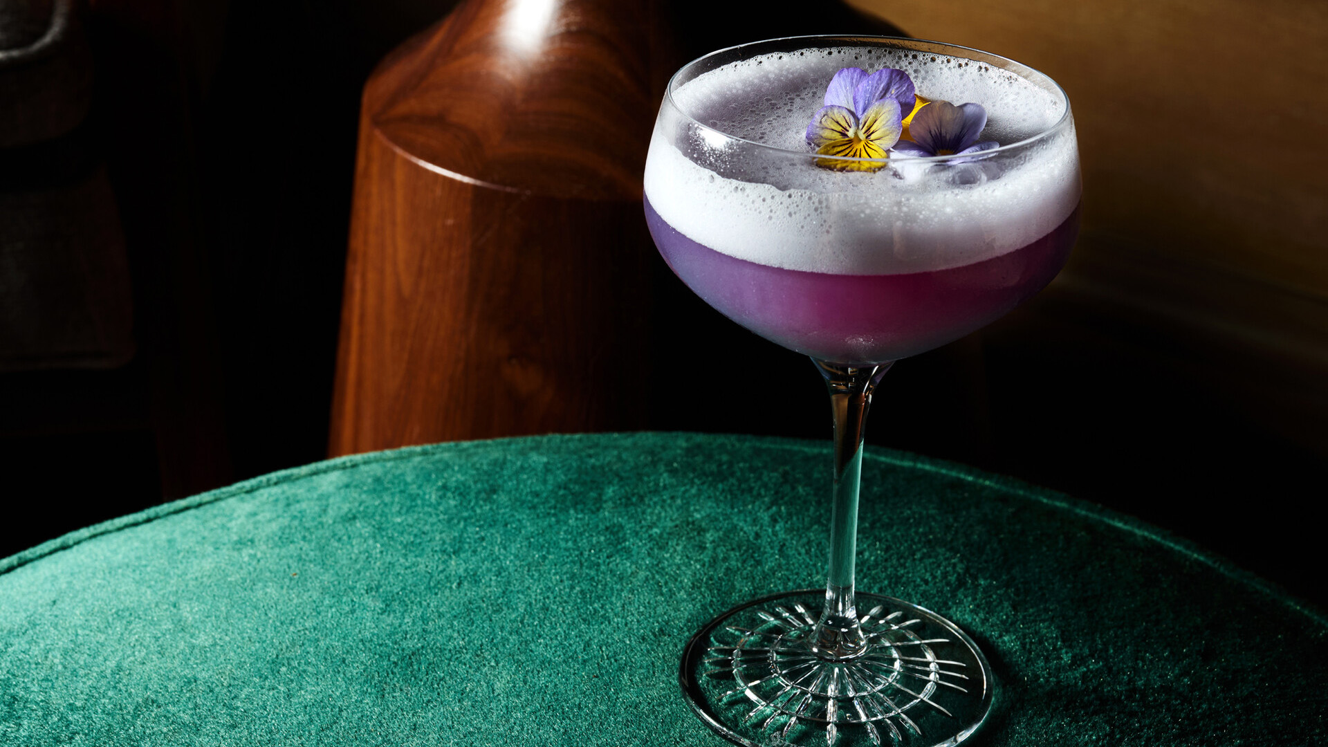 Nln 1691 Aspect16X9 for Chandelier Bar Brings New Orleans Cocktails to Four Seasons Hotel Chicago for One Night Only