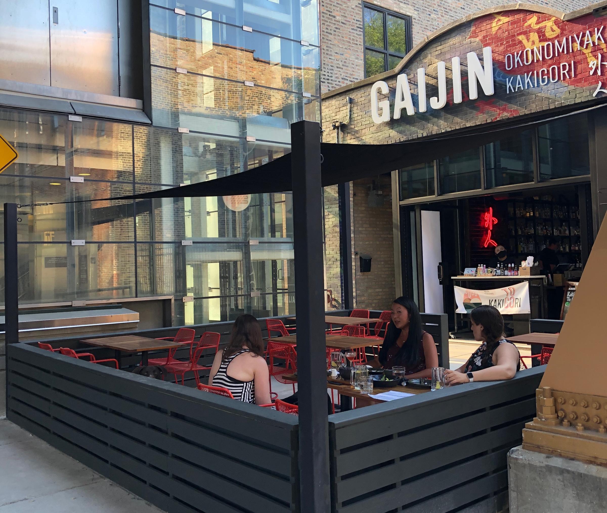 Pc Doan Bui Gaijin for Two West Loop Restaurants Open Outdoor Patios