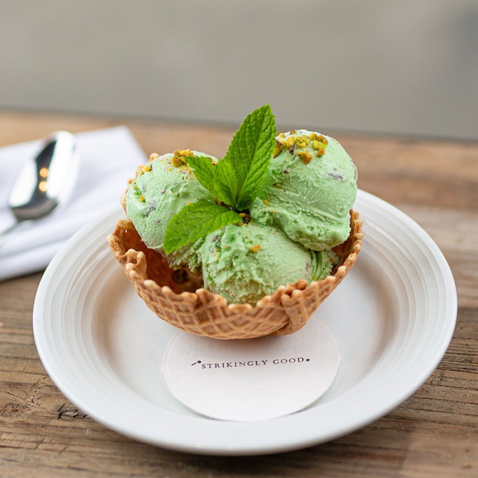 Pinstripes for Beat the Heat Wave This Weekend with Special Promotions Throughout Chicago