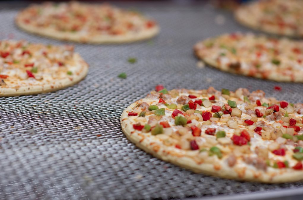 Screen Shot 2020 12 23 At 1 14 12 Pm for Chicago's Home Run Inn Donates 11,000 Frozen Pizzas to Northern IL Food Bank this Holiday Season