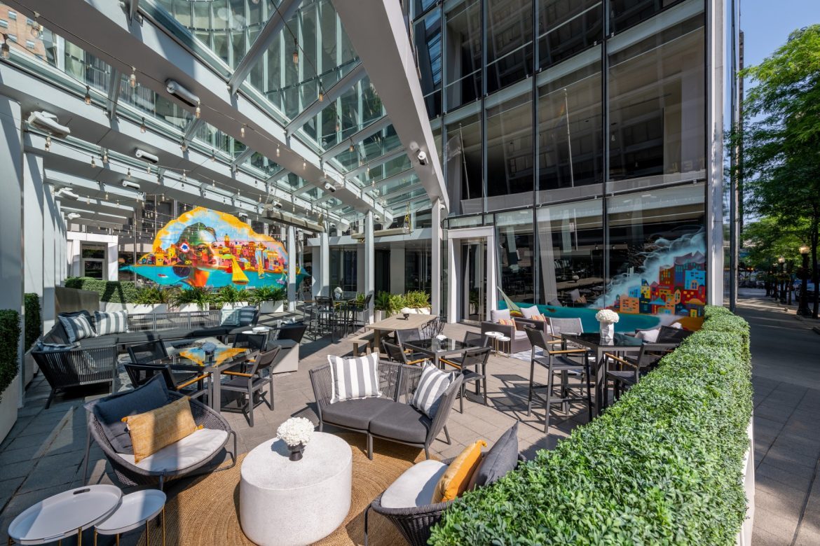 Sofitel Exterior for Founders Dinner at Sofitel Chicago with Rachel Lynn & Corri Lynn, November 22nd