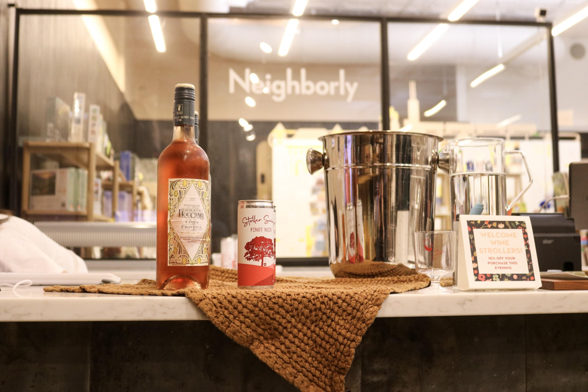 Spring Wine Wobble for Wicker Park Bucktown Chamber of Commerce Announces "Bucktown Edition" of "Wine Wobble" Event Series