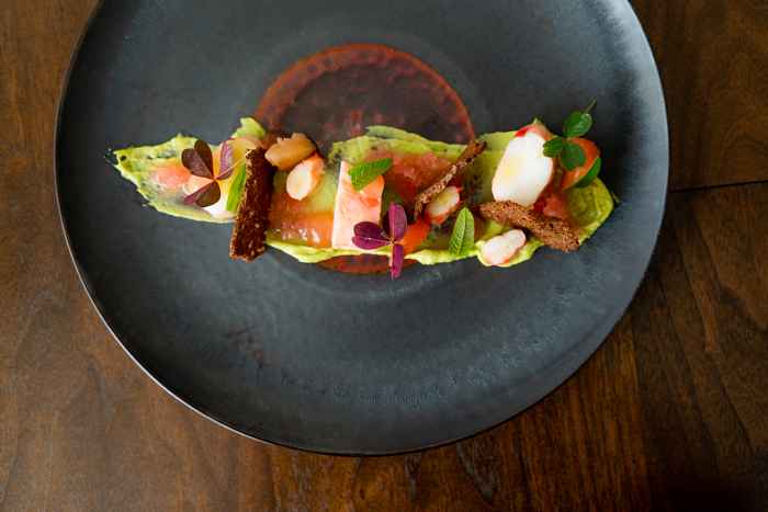 Temporis Alaskan King Crab for The Lobby at The Peninsula Chicago Launches Chef Dinner Series Benefitting Common Threads