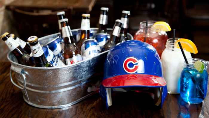 The Stretch Cubs Specials 1 for Stretch's Invites Chicagoans to their Friday Six O'Clock Club