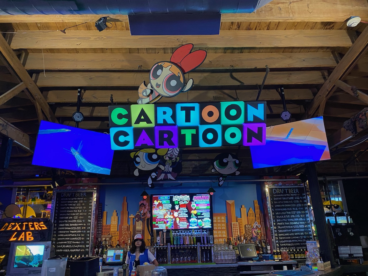 Unknown for Replay Lincoln Park Transports Back to the 90s with 'Cartoon Cartoon' Pop Up