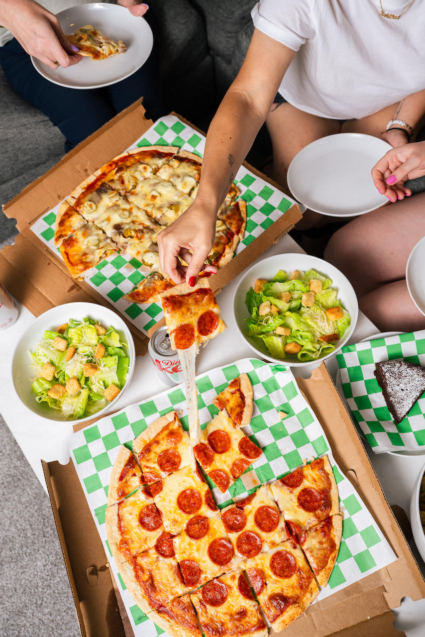 Wgpizzas Kmendiola 104 for WG Pizza Opens in Avondale and Celebrates National Pizza Month in October