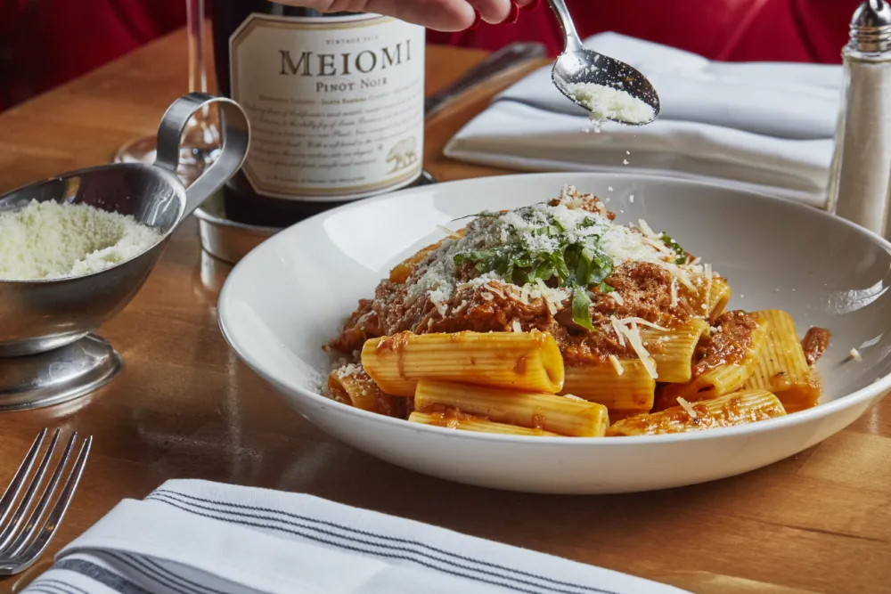 Jumbo Rigatoni Nonnas Sunday Gravy for Chicago Marathon Specials Around the City
