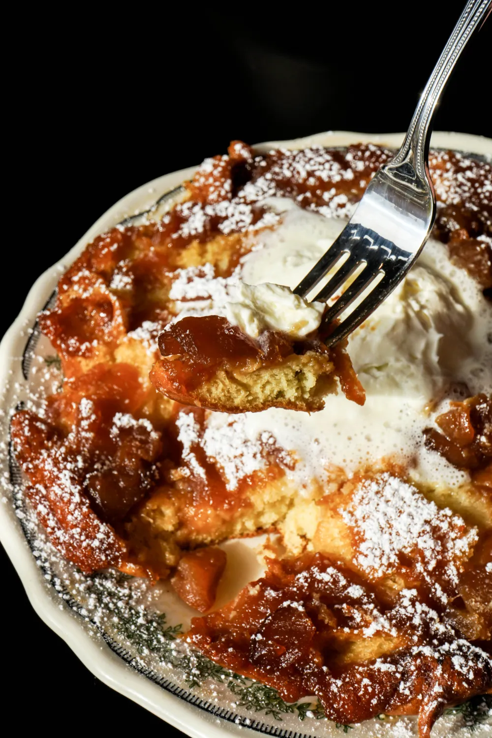Apple Pancake 13 C Louise Photography for Taureaux's Live Music Brunch