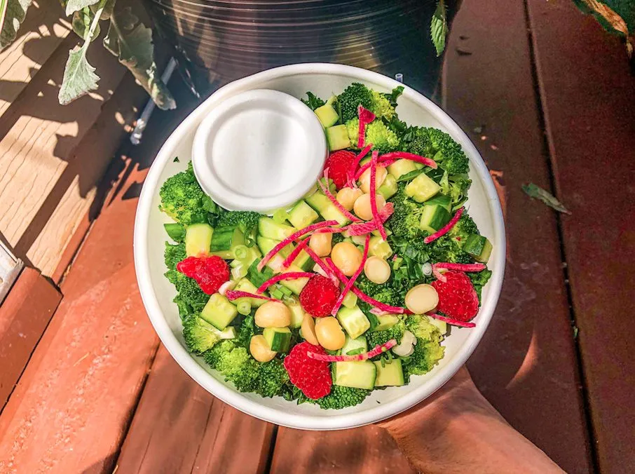 The Goddess Salad for un∙cooked and Full of Raw Flavor