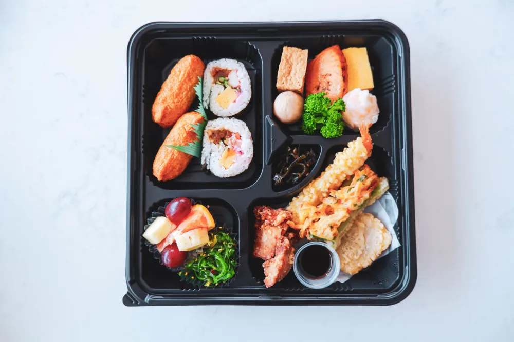 A Japanese Bento Box for Chicago’s Japanese Restaurants Celebrate “The Garden of the Phoenix” in Jackson Park through Food