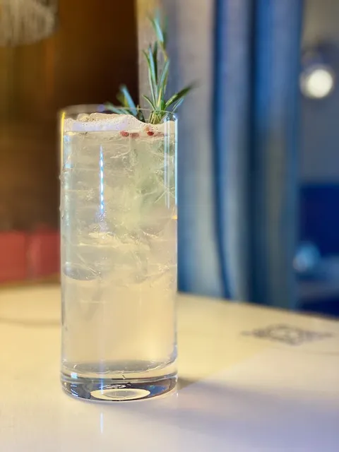 Avion Leisure for Le Sud Launches Weeknight Dining Deals