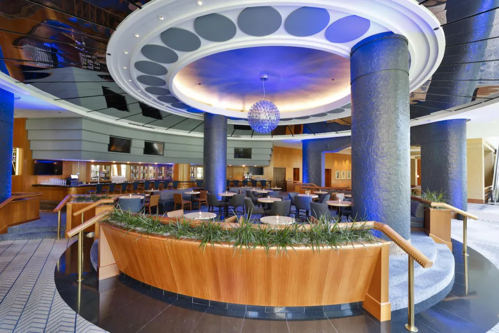 She Chigs Chi Bar 1 for Spend "The Most Exciting Two Minutes In Sports" at These Chicago Spots for Kentucky Derby Day, May 6th