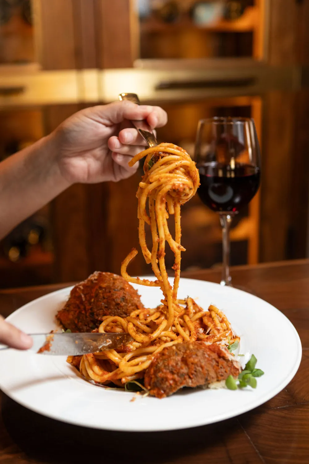 Image for Where to Dine During the 2023 Chicago Marathon