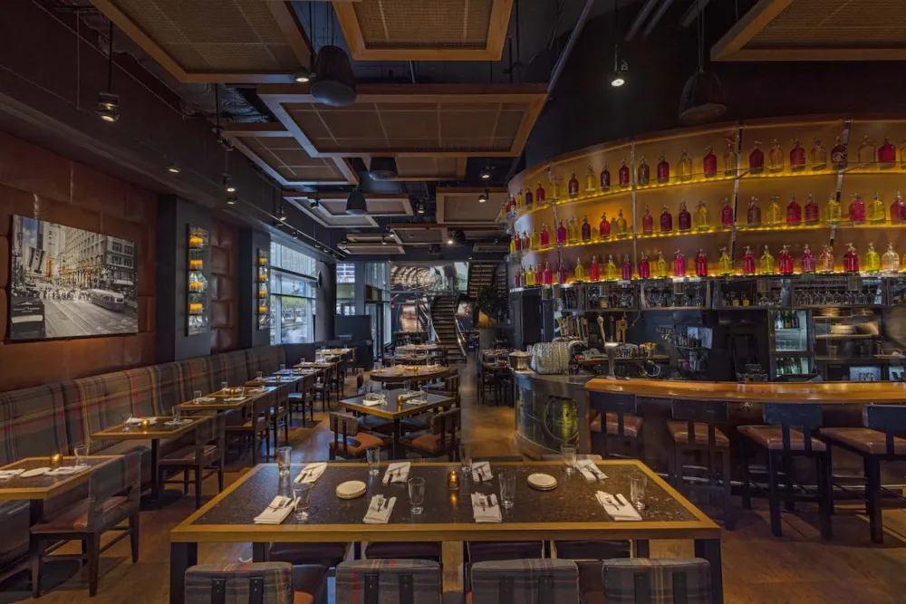 State And Lake North for Where to Dine During the 2023 Chicago Marathon