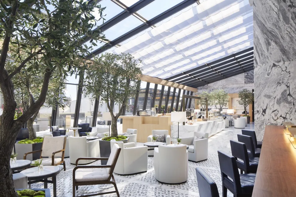 The Cafe One for Where to Party and Indulge for New Year's Eve and Day