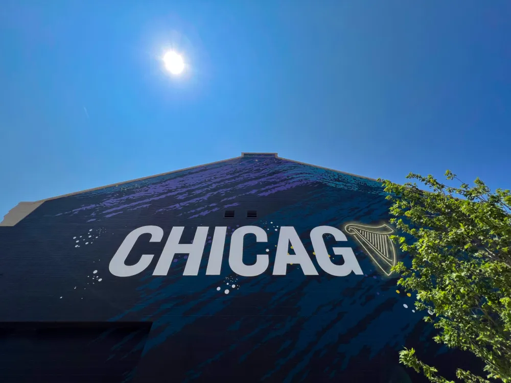 Guinness Ogb Chicago Exterior for Where to Treat Dad to His Best Father's Day Yet