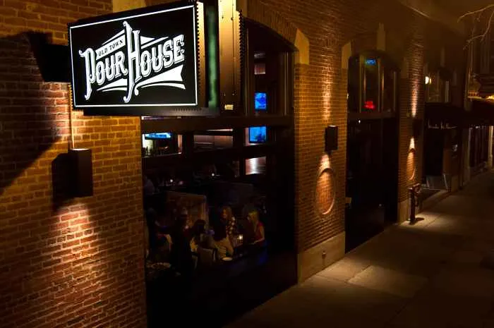 Otph Chicago Exterior 0571 for Winter 2025 Happy Hours Around the City and Suburbs