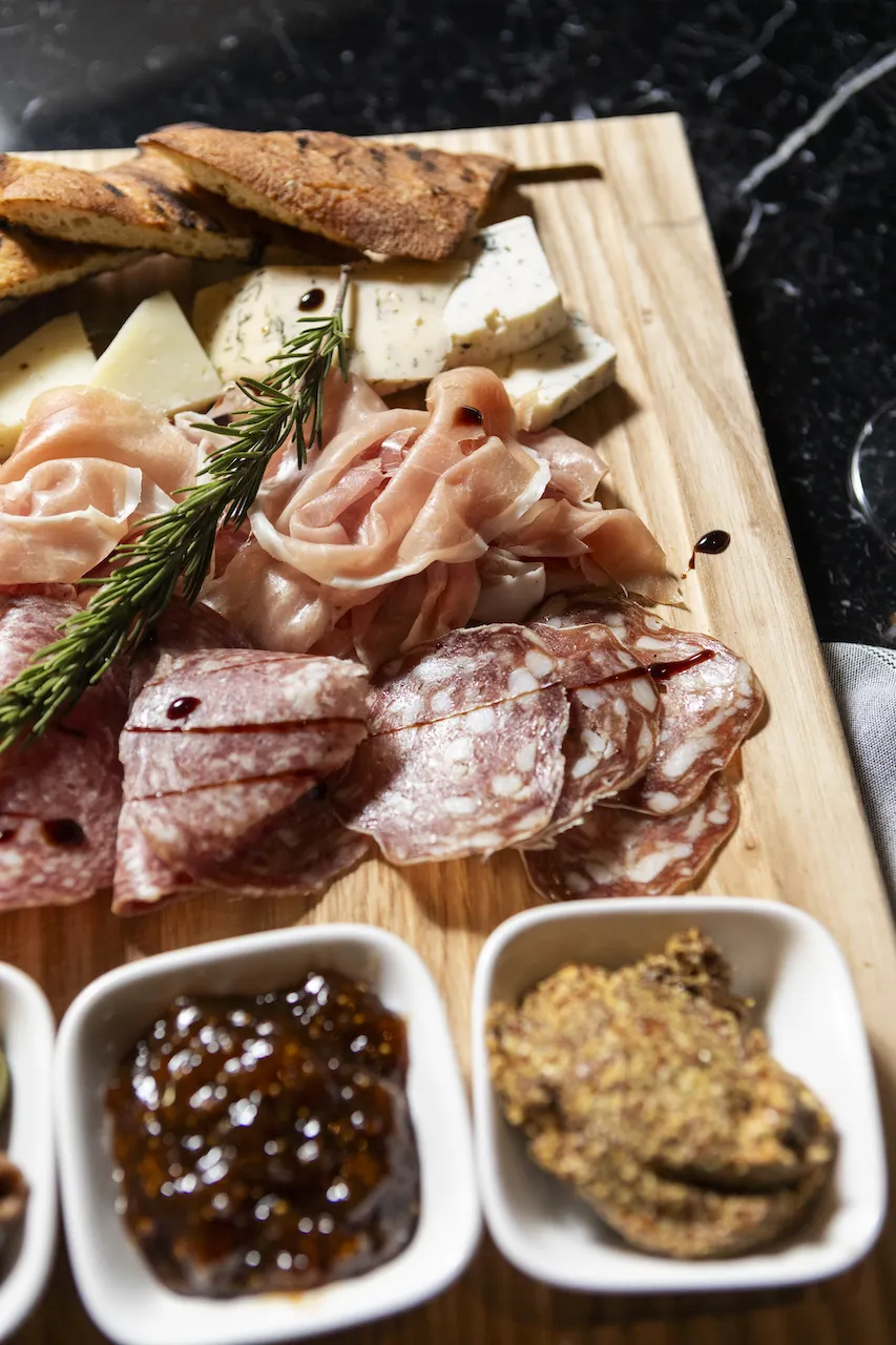 Image for Staying in Chicago for 4th of July? Here's Where to Celebrate