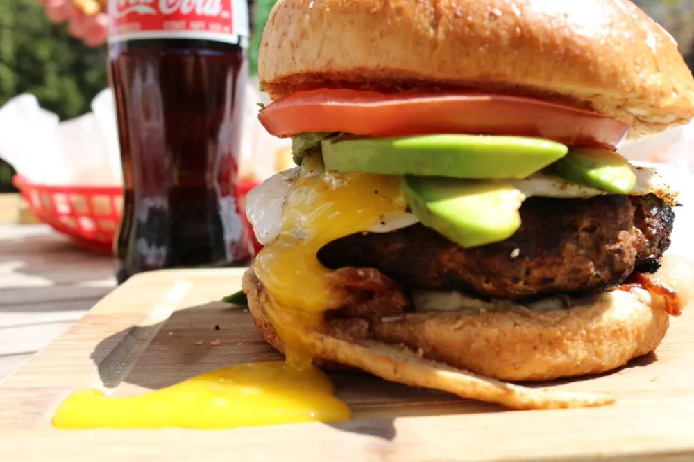 rXHiVTqsY0hu1i3h SrdrA5ExNORPGFWfbI3NW91vfguKK N07SAo tzPdOjn1wFyKaTqCKmaFf5BCQbSfp7sA for Build Your Own Burger at Butcher and the Burger