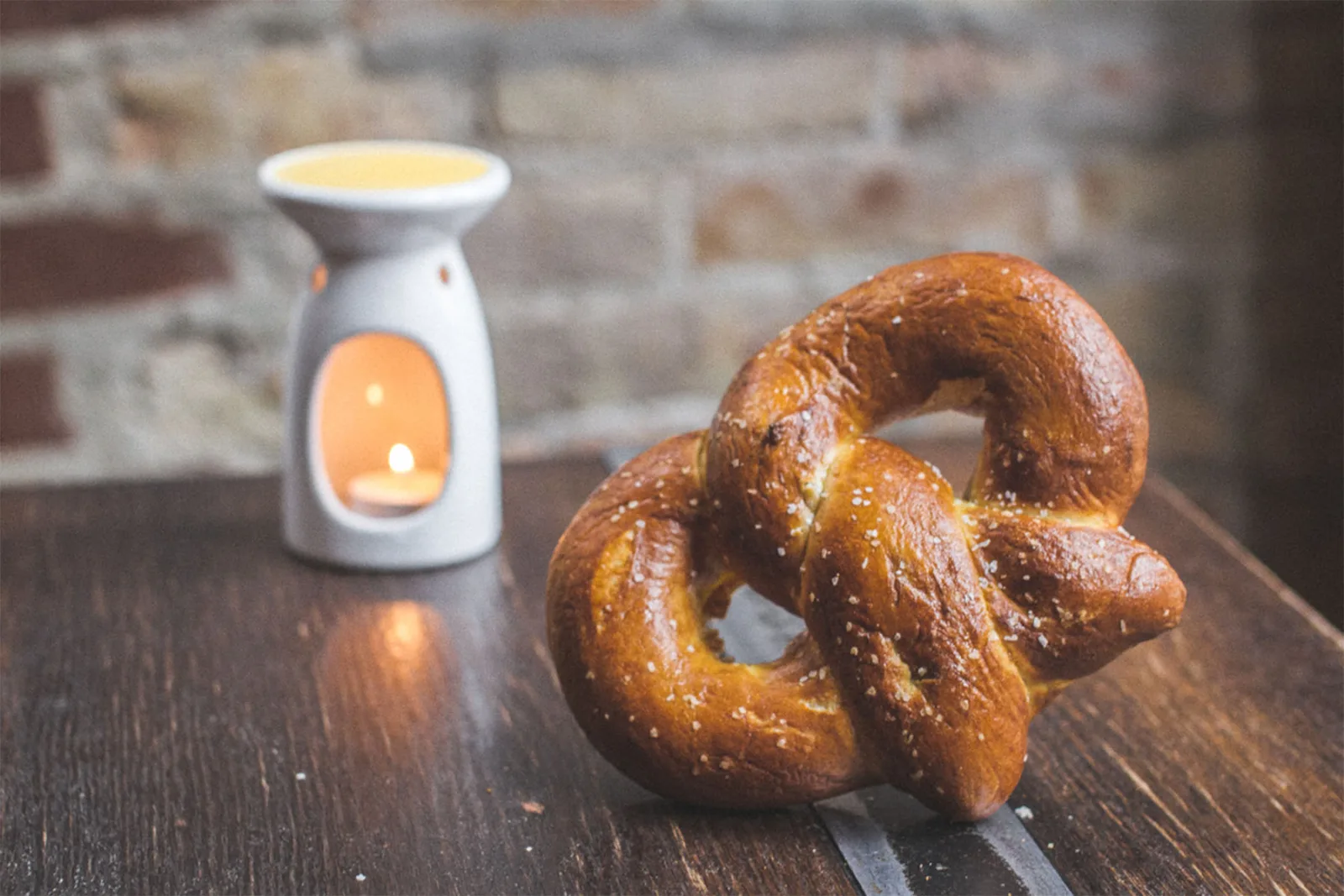 public house pretzel 0000 Pretzel Public House for Public House Hosts Twist + Stout for Pretzel Week