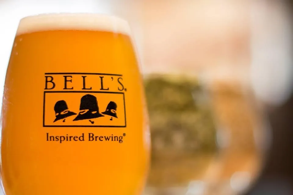 Bells Solo Draft for Chicago Blackhawks Ticket Giveaway at Dark Horse Tap & Grille February 11