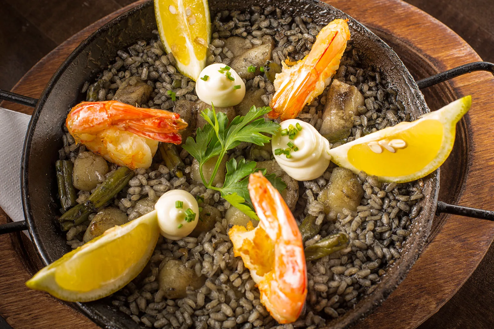 black bull 0002 Arroz Negro 2 for National Spanish Paella Week at Black Bull